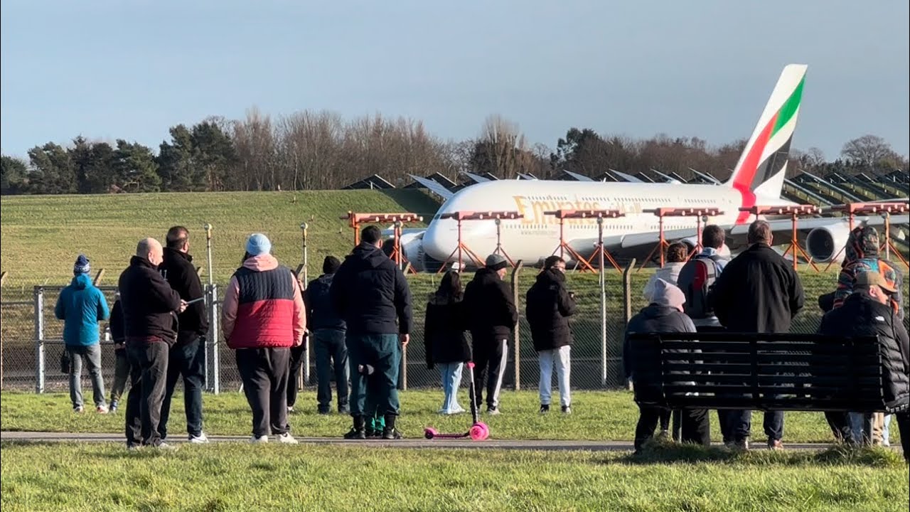 What a amazing Saturday crowd moment when World’s biggest passenger jet Airbus a380 takeoff&landing