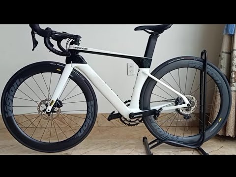 Video: Pinarello Dogma F12 սկավառակի ակնարկ