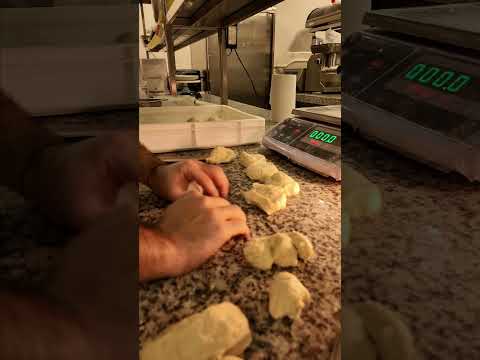 غيرولي لمطعم شو رأيكون بالشغل لجديد       