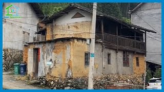 Selling her job, the young girl saved money to restore the old house her father left behind