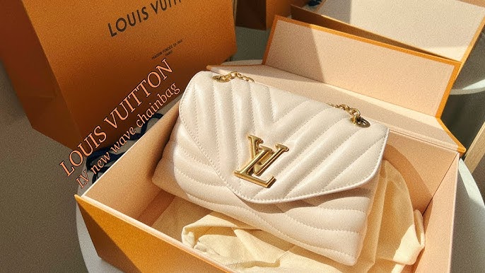 Louis Vuitton New Wave Chain Bag GM Black Cowhide