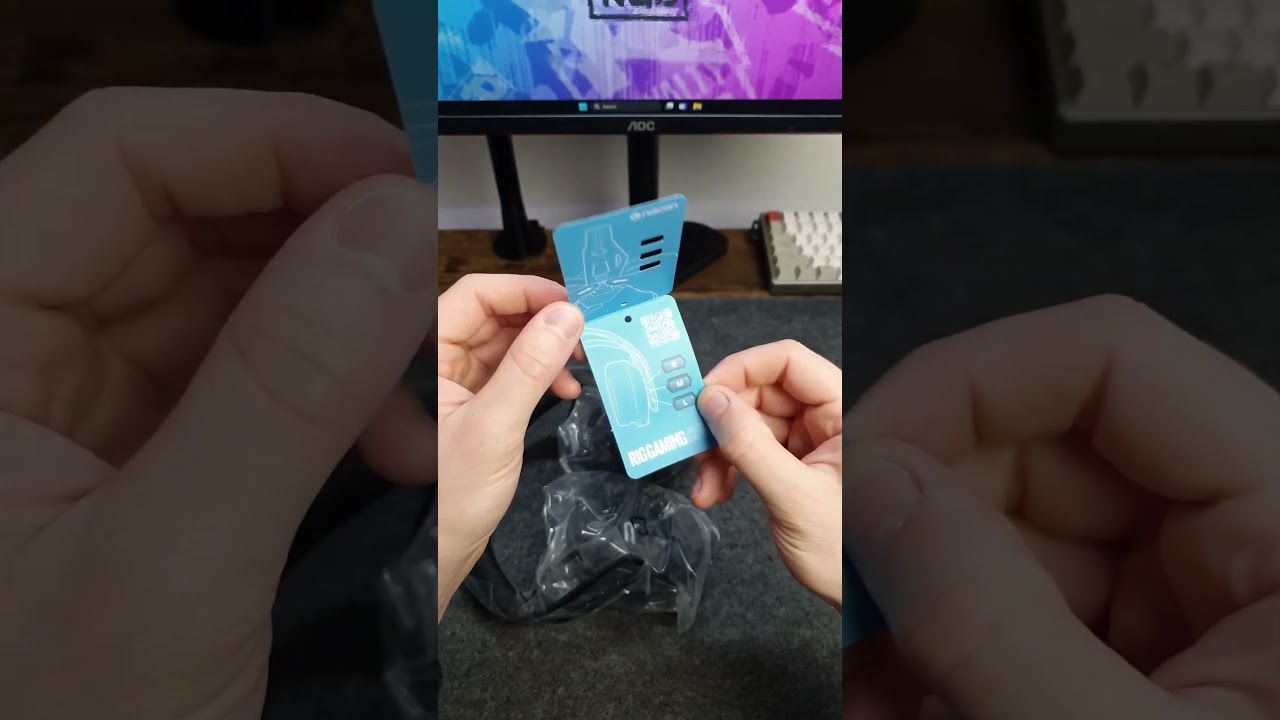 Feel the game, not the headset. Weighing only 240g, RIG 600PRO is built for comfort. 