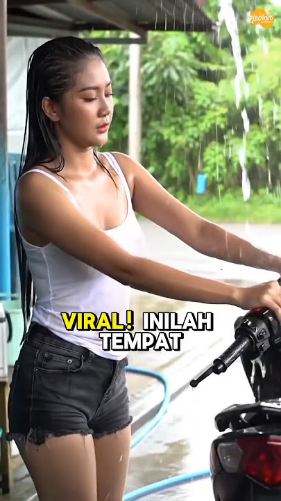 CUCI MOTOR VIRAL❗ CEWEK CANTIK CUMA RP15RB, MOTOR KINCLONG🥰 #shorts #videoviral #fyp #unik