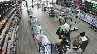 Group of teens accused of robbing multiple Dallas stores at gunpoint