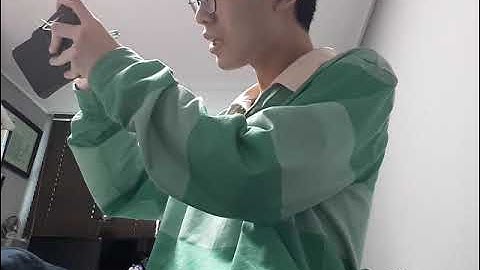 How to draw a paper towel roll (Part 2) New Steve shirt version