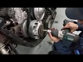 How to remove skidoo clutch with water without puller