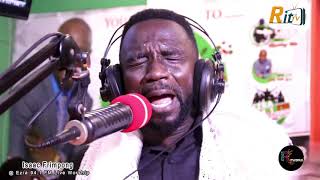 Hmm..He lost his Mum after Worshiping for 2hrs...Minister Isaac Frimpong testifies and Worships