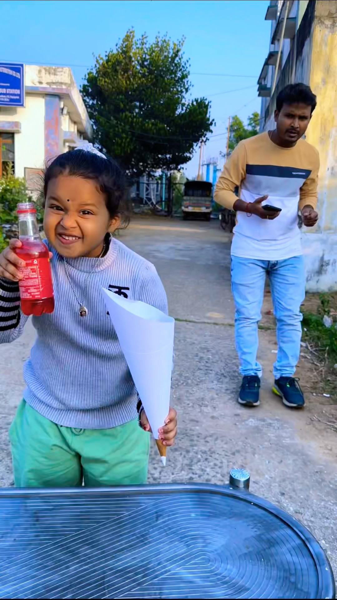 Papa ke sath Sting magic prank kiya ????#mistihappylifestyle #shorts #viral #funny