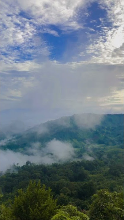 view diatas bukit jamur-bengkayang, kalimantan barat