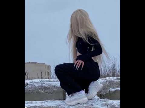 Romanova — В белых найках (slowed + reverb by Uravnobeshen)