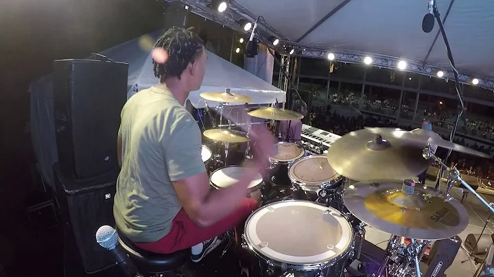josan Phillip playing let it rise by William Murph...