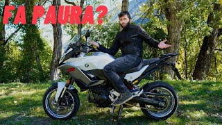 Cosa si PROVA DAVVERO a GUIDARE UNA MOTO per la PRIMA VOLTA