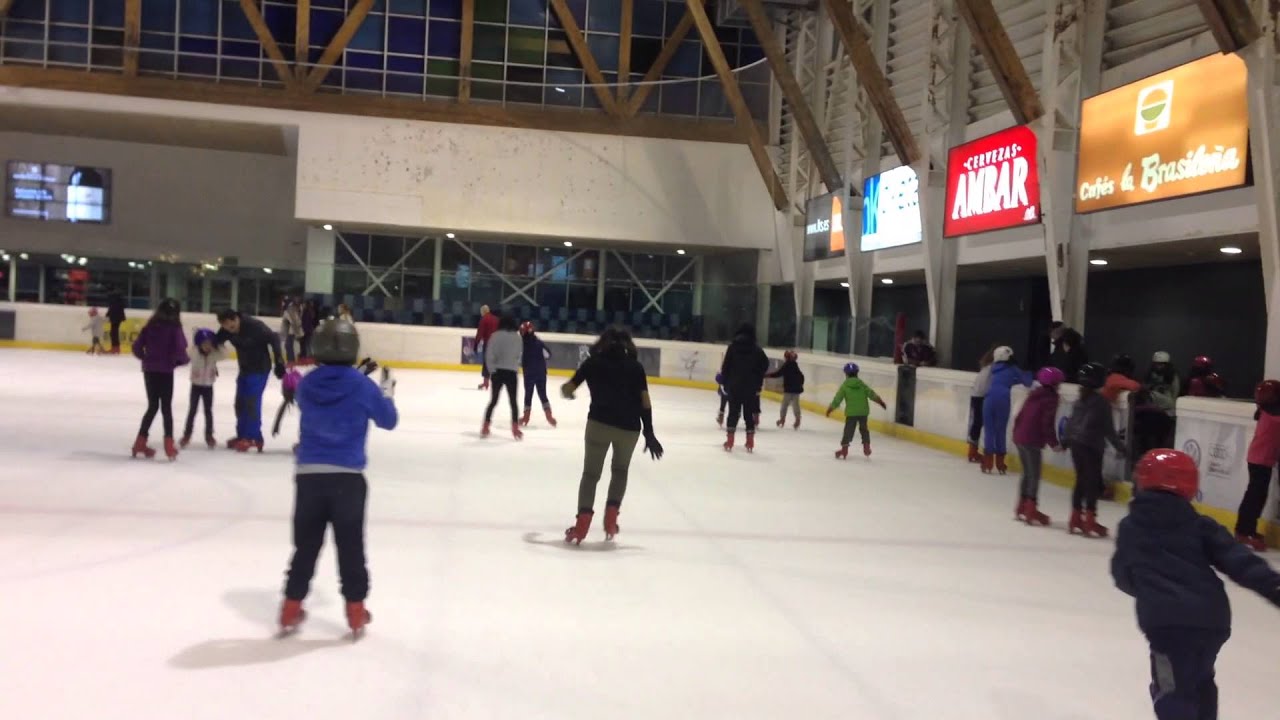 Patinaje sobre hielo en Vitoria YouTube Patinaje sobre hielo en Vitoria YouTube
