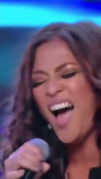 Bella Santiago singing Rolling In The Deep in #xfactor Romania