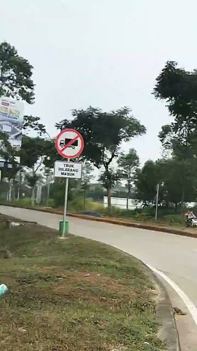 ITSB Kampus favorit berada di tengah kawasan industri#short# Kota Deltamas Cikarang Pusat