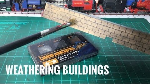 Railway Modelling for Beginners: Weathering Buildings