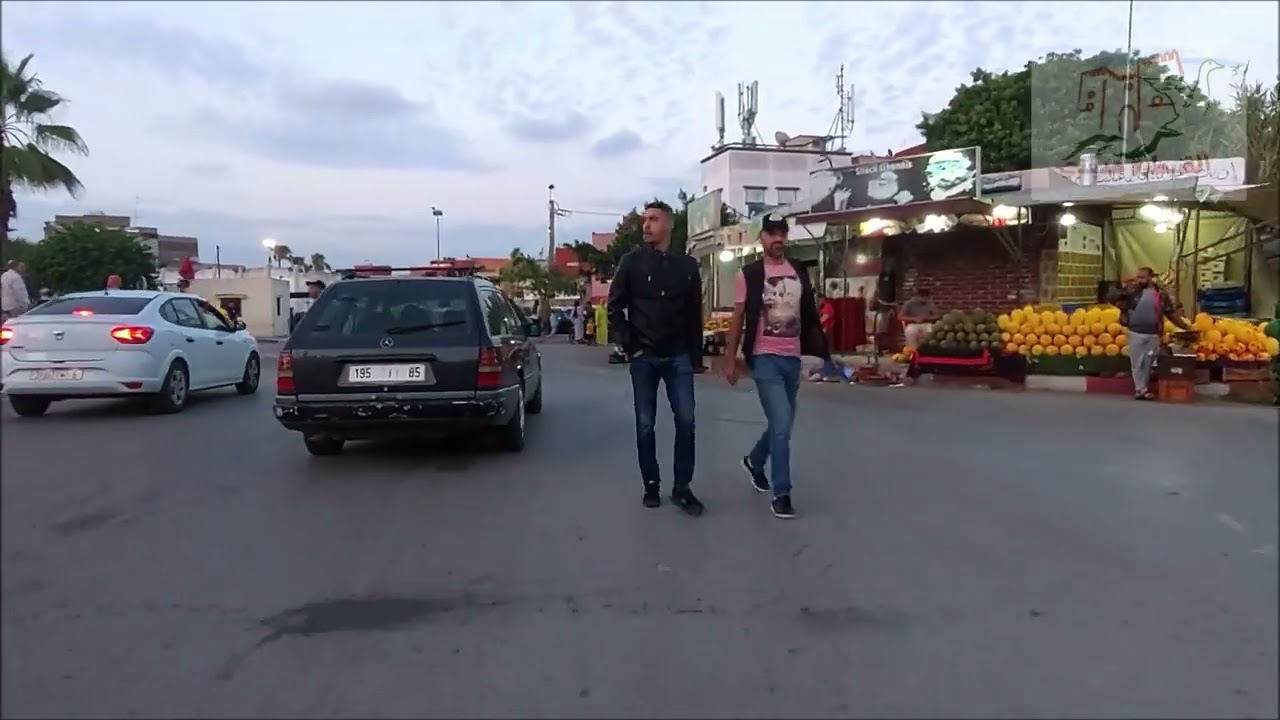 جولة مسائية من حي للا مريم إلى المدينة.