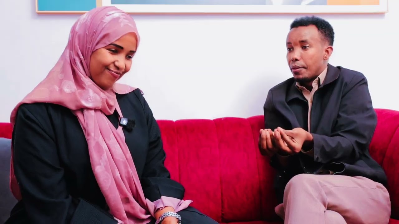 DOOD AAN WAXBA LA ISKULA HARIN                     DANI IYO HASANSHEKH KEE BAA DAL XOREYA AH✌️