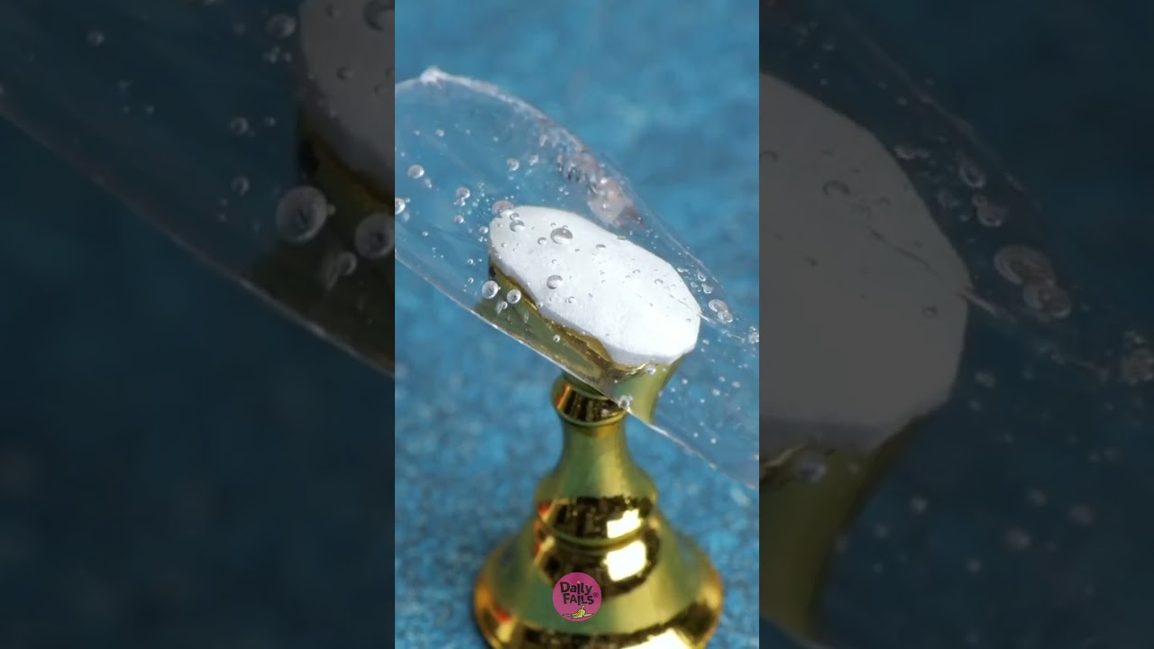 How to make Fake Nails from Plastic Bottles 