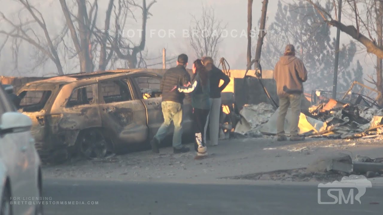 12-31-2021 Louisville, CO Marshall Wildfire Aftermath First Light-Residents Come Home to Destruction