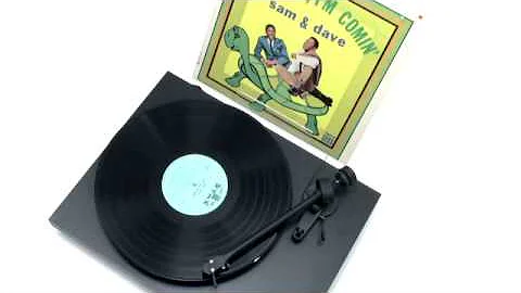 Sam & Dave - Hold On, I'm Comin' (Official Vinyl Video)