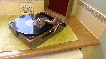 "Carissima"  Selection: (1948)  played on "The Scala Player"