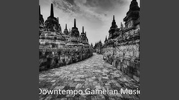 Pulsating Backdrops for Rejuvenating Holidays