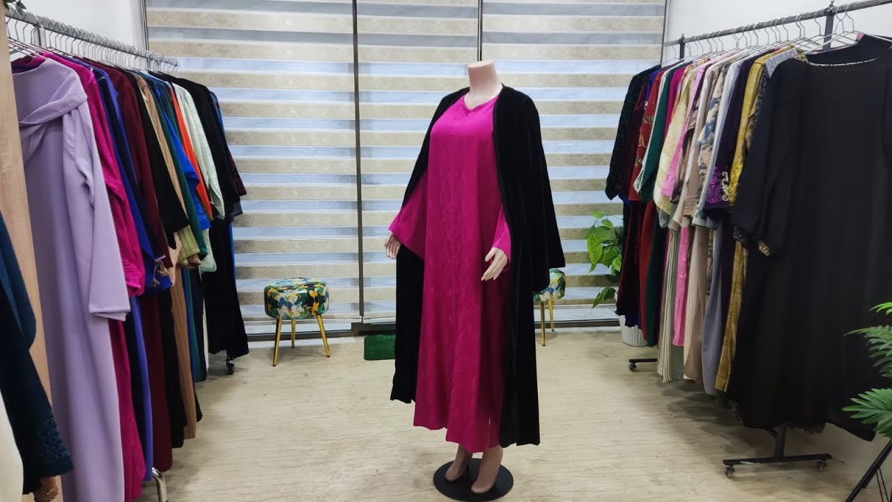 عشاق الكيمونوات جبت لكم الجديد كيمونوات المبرة حرير لابسة بوحدك