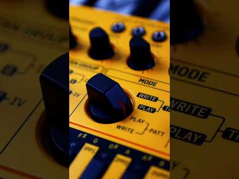 Do You Love Acid? Behringer TD-3-MO #shorts