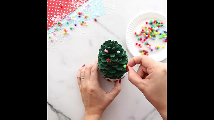 Pinecone Christmas Tree