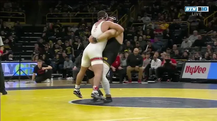 HWT: #3 Tony Cassioppi (Iowa) vs. #23 Gary Traub (...