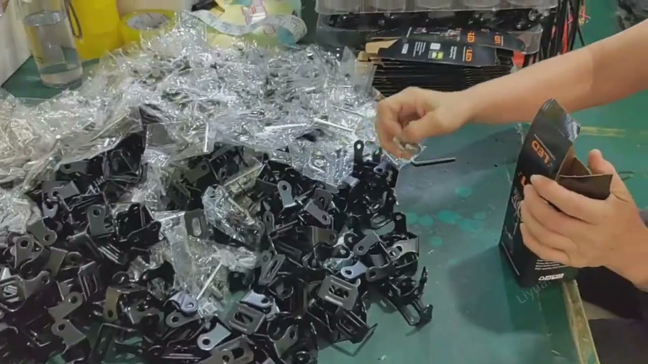 Liyuan Optoelectronics mainly engaged in Car LED lights motorcycle lights, motorcycle spotlights