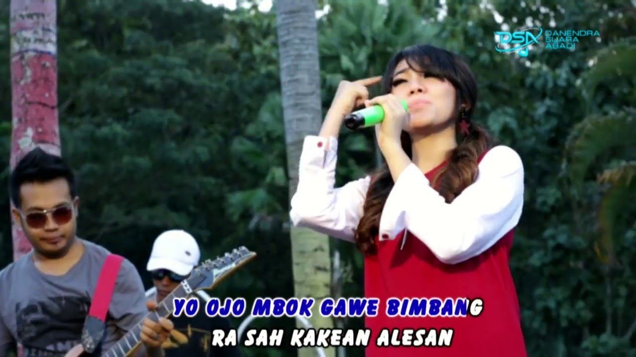 Via Vallen   Pikir Keri  Dangdut OFFICIAL