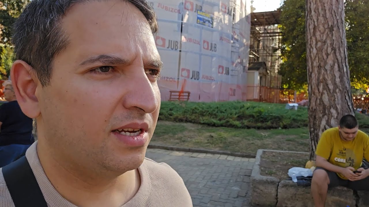 Mamut și Dovleci în Serbia Autentica: Aventură la Festival!