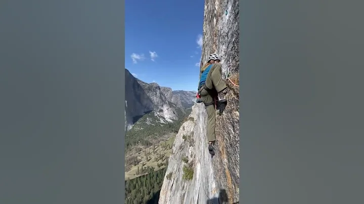 HOW did he do that? #climbing - DayDayNews