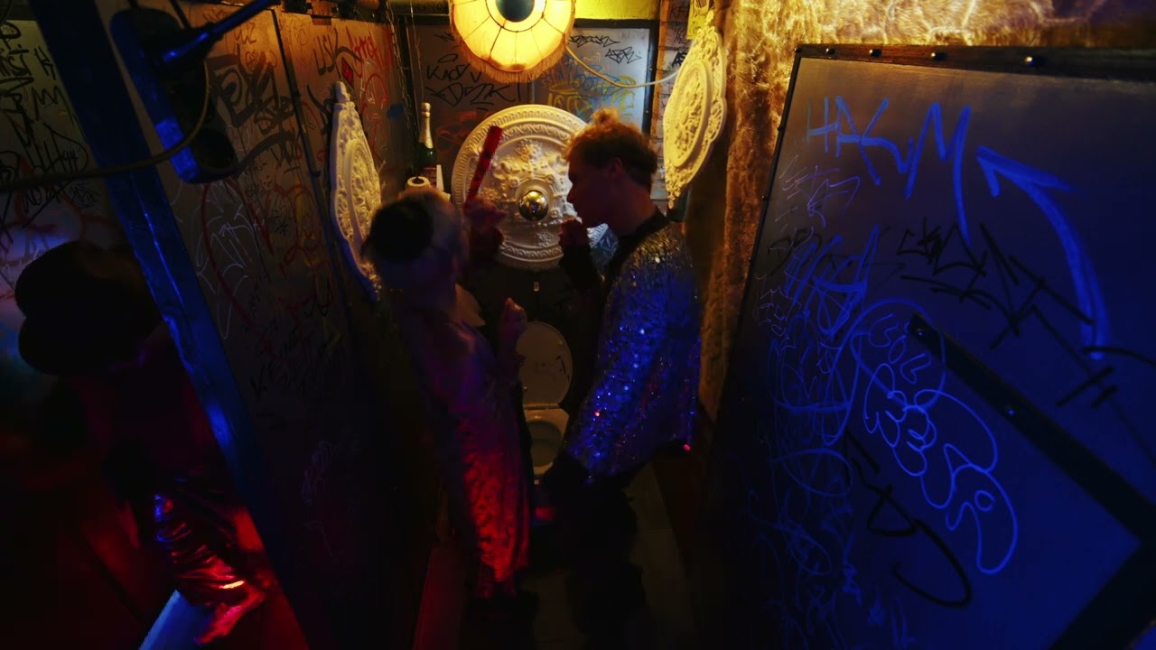 Timeless Eternity: LokusPokus (Syn.thie.Verrückt)