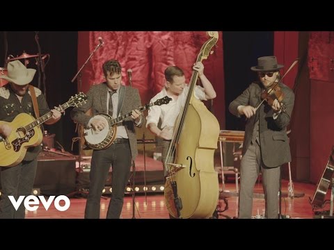 Putar Obviously 5 Believers (Live) - Old Crow Medicine Show