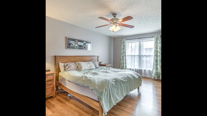 Amanda Hurtt - REALTOR