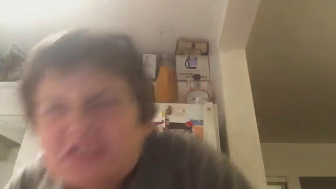 Johnny Johnny no u - yeetus that fetus
