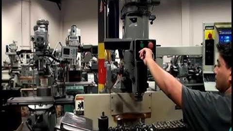 BRIDGEPORT Model: V2XT, Three-Axis CNC Vertical Mill 1997