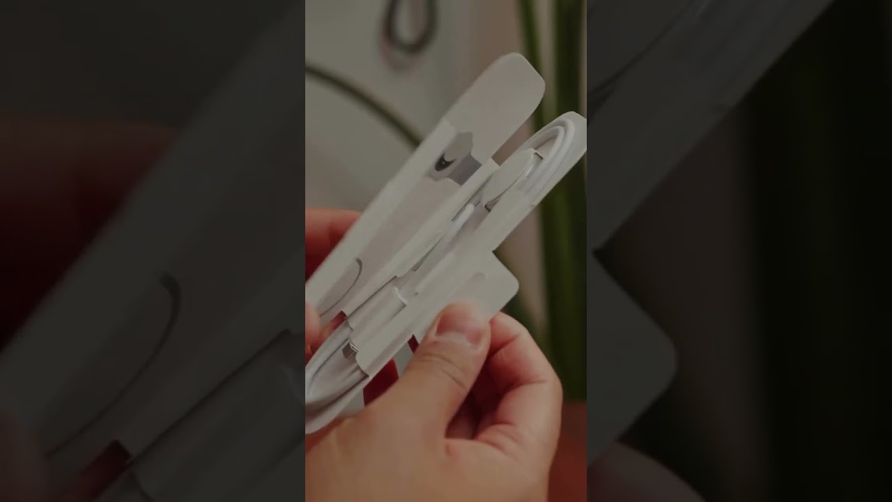 Золотые часы Apple Watch 10 