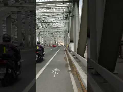 Video: Tilts Quezon-bridge (Quezon-bridge) apraksts un fotogrāfijas-Filipīnas: Manila