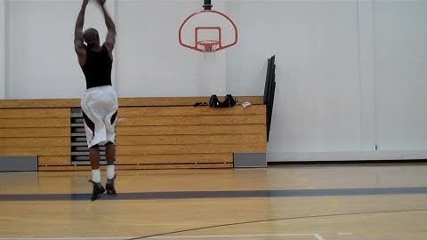 Dre Baldwin: Bang-Bang, 2-Step Cross, 3x Thru Legs Pullup Jumper Pt. 1 | NBA Combo Moves