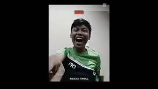 Erkek Ve Ki̇zi̇n Gulme Sesi̇ Edi̇t