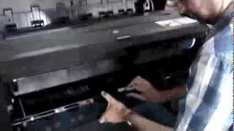 Designjet T920 & T1500 unpacking and set up by HP Plotter 01256 783390