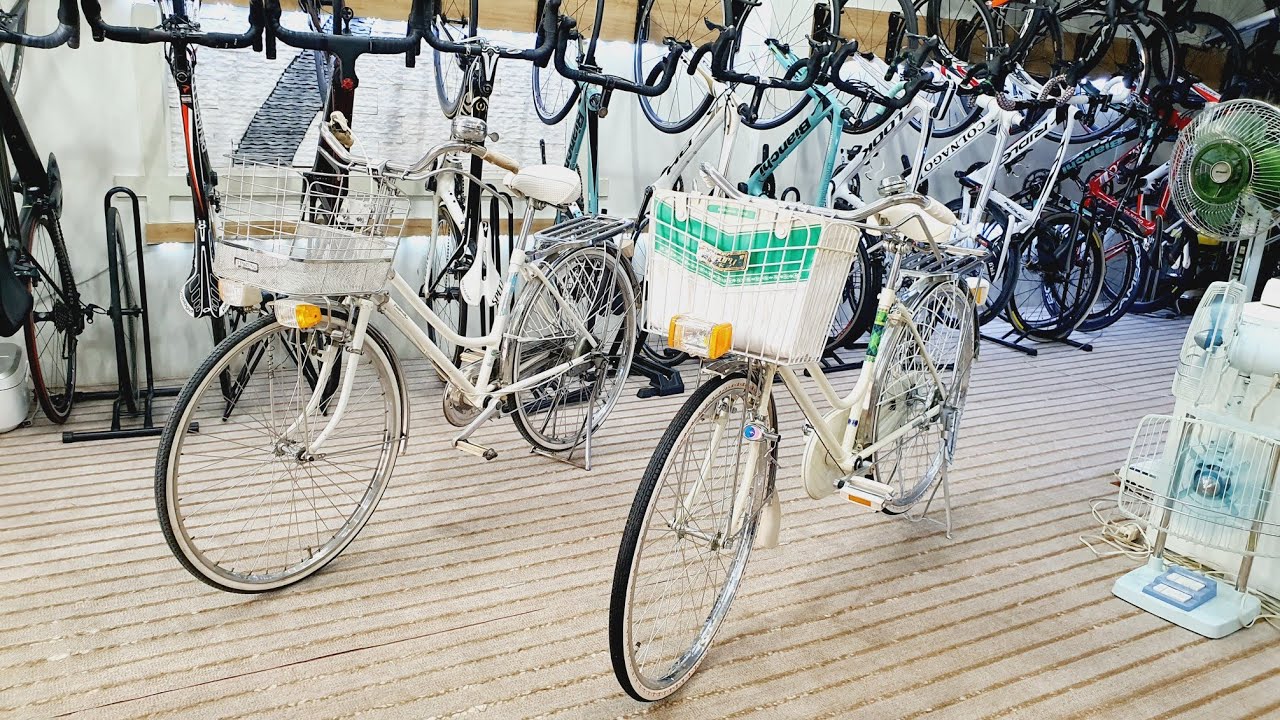 Xe đạp Chí Bách 0763404466. Xe đầm, xe trâu nữ mới nguyên thùng, rất đáng để sưu tầm.