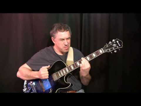 Elvis Presley, Can't Help Falling in Love - Solo fingerstyle jazz guitar by Jake Reichbart