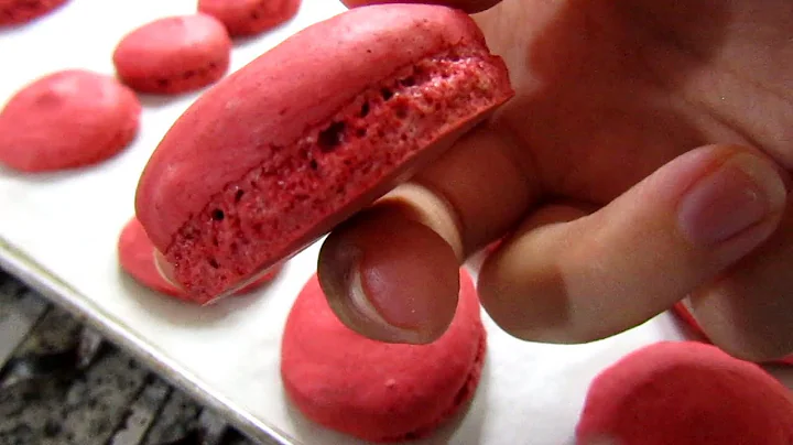 The EASIEST Macarons You’ll Ever Make – Simple, Quick, & Delicious! / Just Anya
