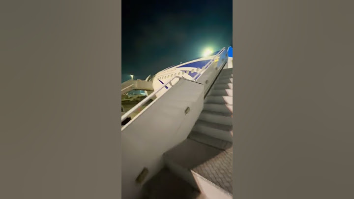 لحظة صعود الطائرة والسفر ✈️✈️👨🏿‍✈️