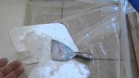 How to speed up or slow down plaster working time